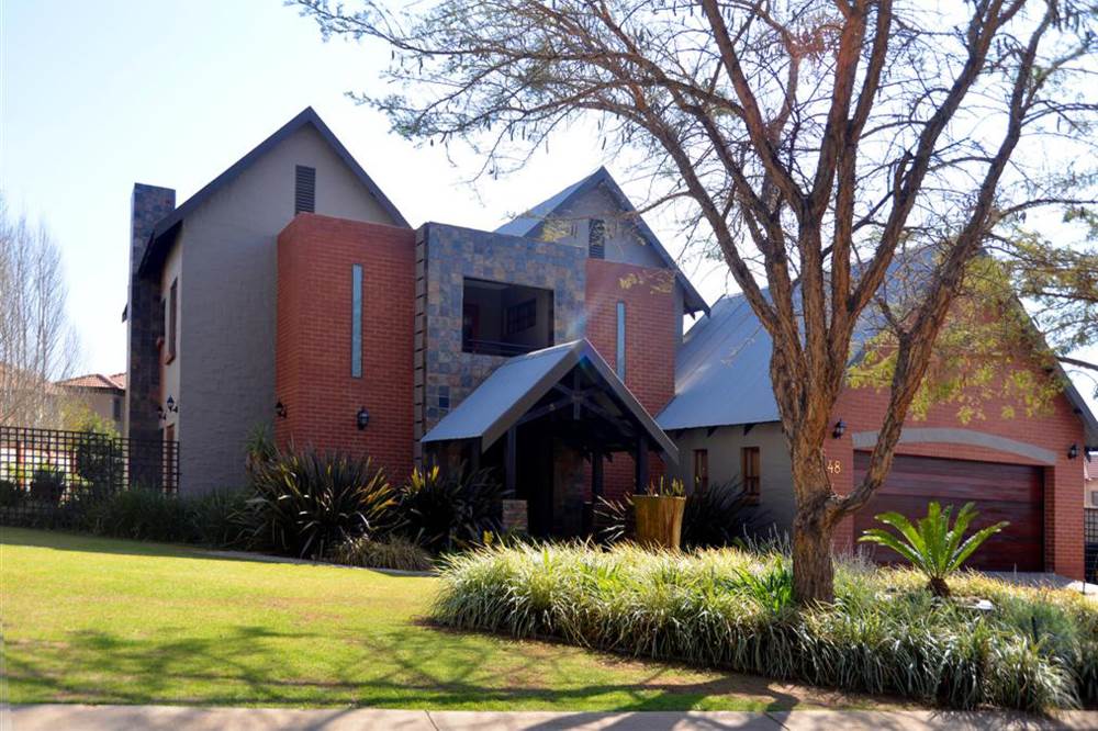 With solid all-round performance and lifetime value, clay brick is most appropriate for sustainable infrastructure investments in South Africa