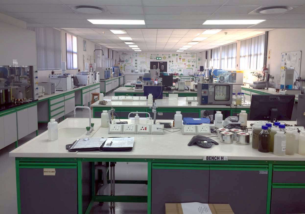 Laboratory furniture