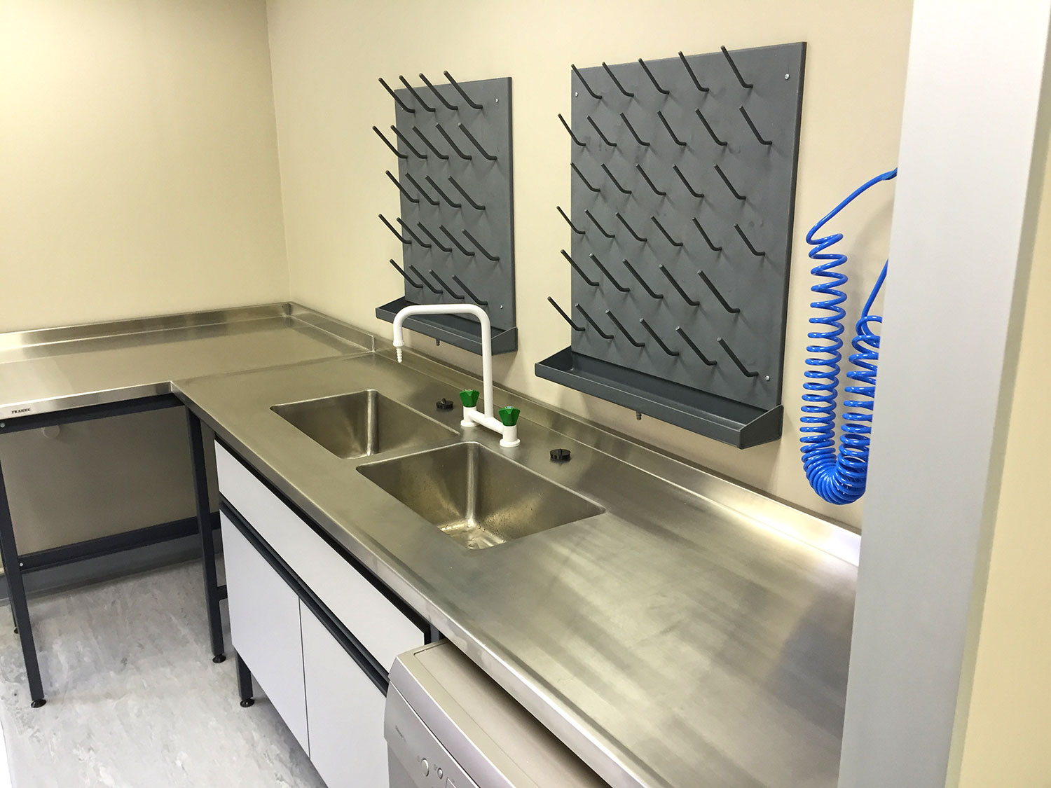 Laboratory Accessories and Complementary Products