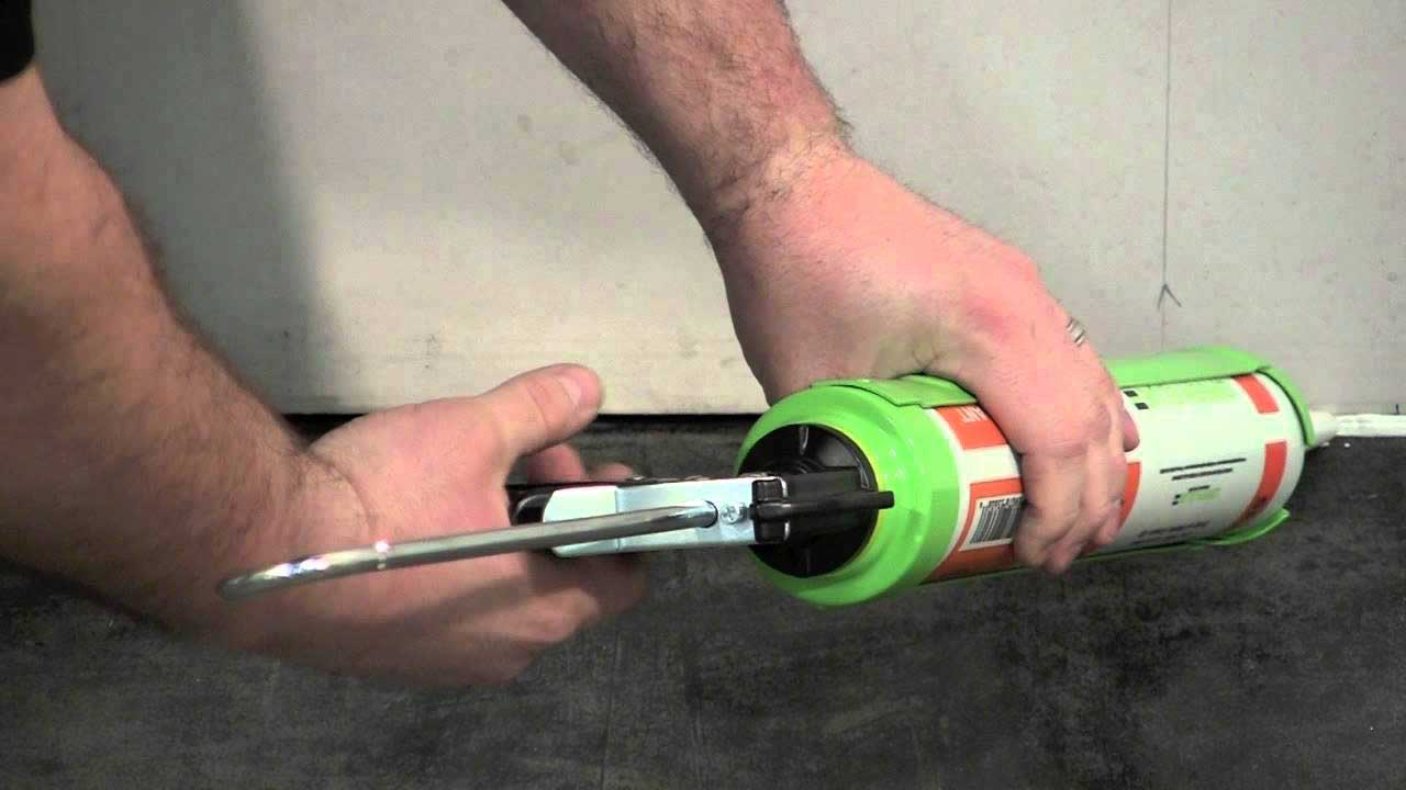 Kenoron | Applying Green Glue Noiseproofing Sealant