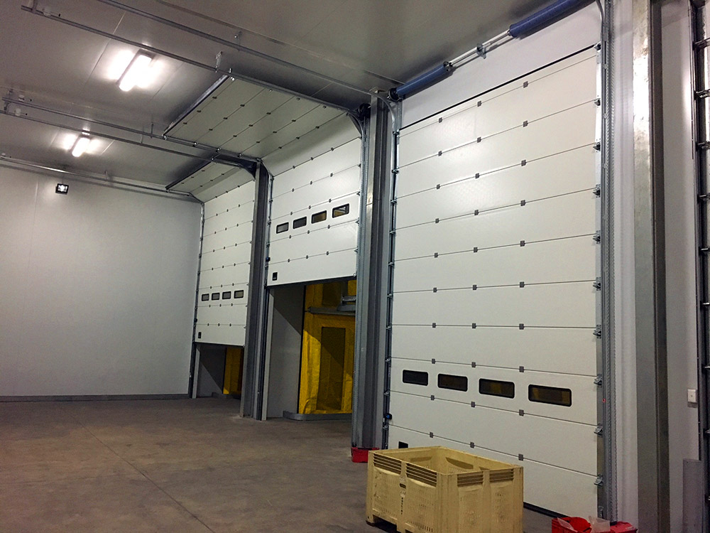 Steri Cooling benefits – Innovative panel sectional doors from Maxiflex