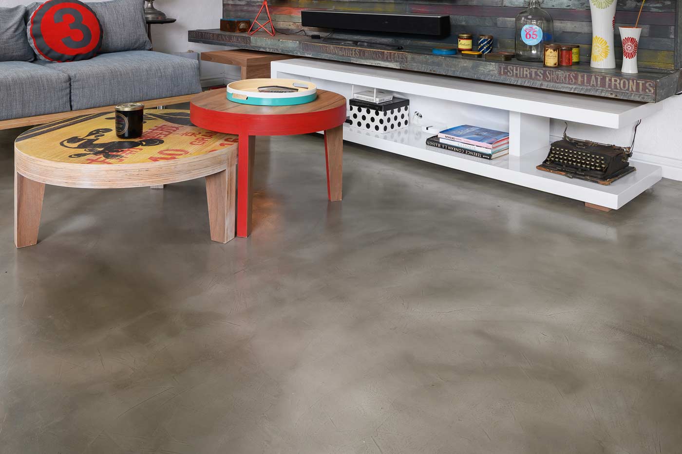 When decorating your home, it is important to think long term. Choosing a finish that offers a timeless look also means not having to redo your space every couple of years with undue price tags. Cement finishes are durable and long lasting; aging cement-based finishes develop character and beauty as they mature, without looking neglected.