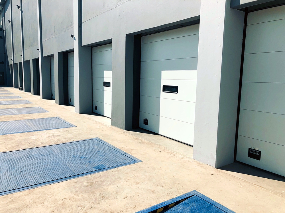 Maxiflex delivers door solutions for Southern Hemisphere’s largest independent fresh-produce retail store  