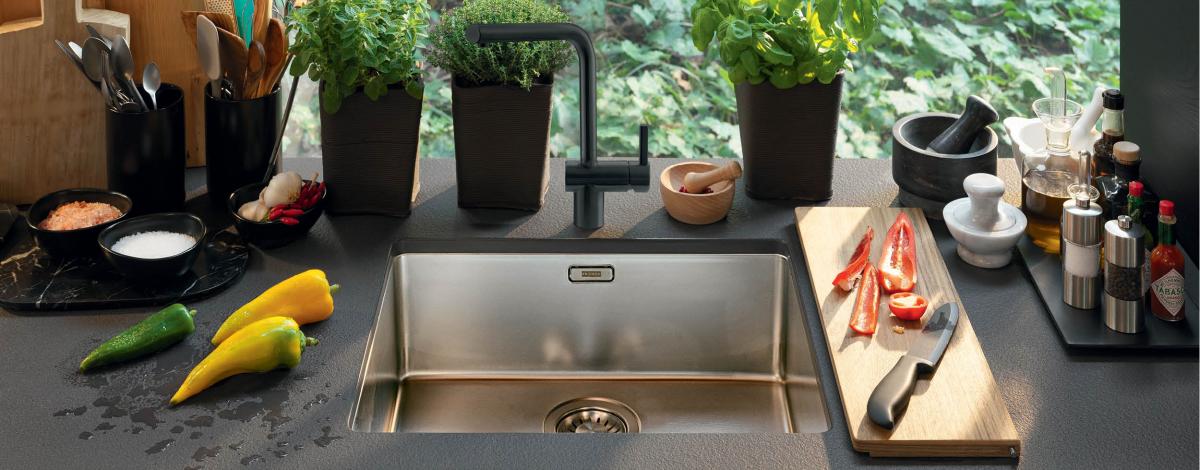 Maris stainless steel sinks