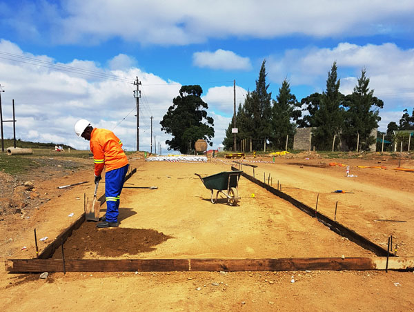 setting out a framework and levelling road base