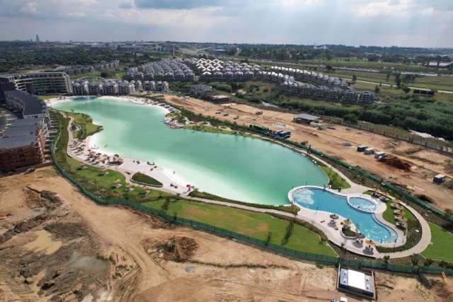 a.b.e. Protection for the largest man-made lagoon in the Southern hemisphere