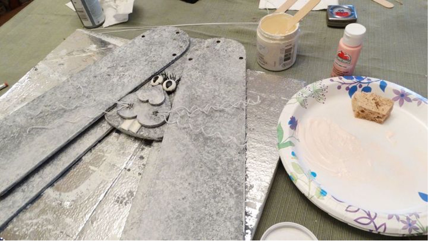 Up-cycle ceiling fan blades for Easter